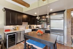 Edgemont 2504 - Image 4