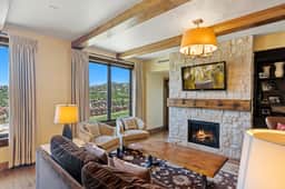 Edgemont 2703 - Image 2