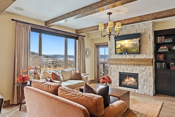 Edgemont 2302 - Image 4