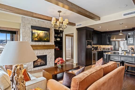 Edgemont 2302 - Image 3