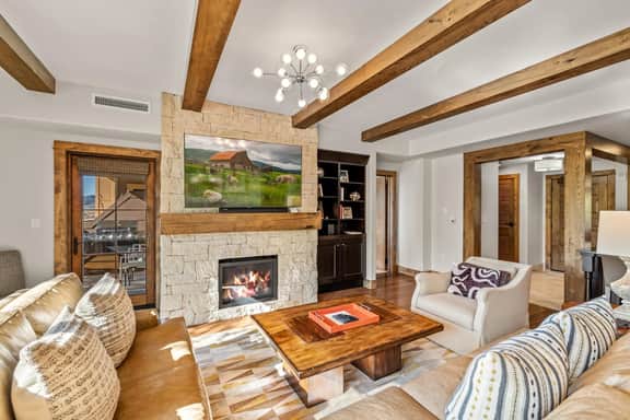 Edgemont 2306 - Image 4