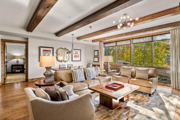 Edgemont 2306 - Image 2