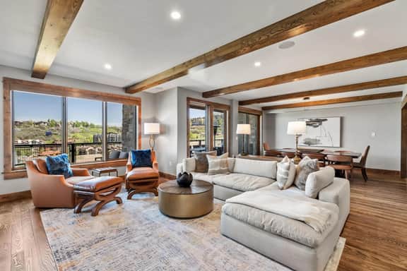 Edgemont 2301 - Image 3
