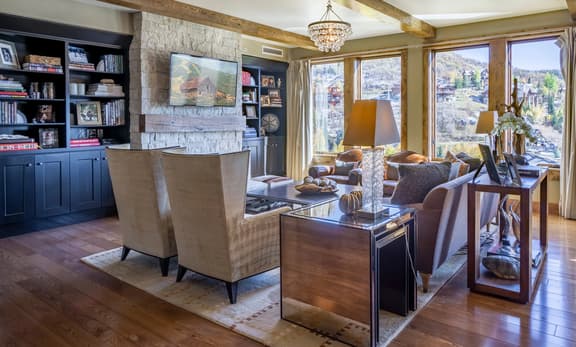 Edgemont 2704 - Image 1