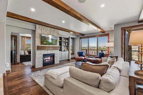 Edgemont 2300 - Image 1